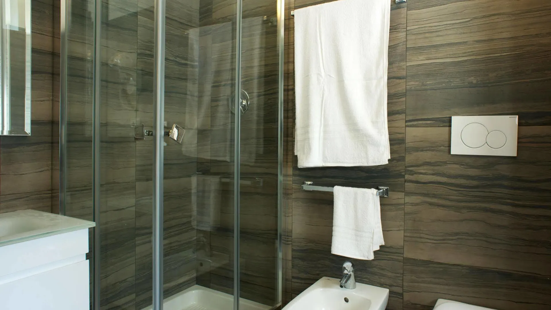 Hotel Affittacamere Myhome La Spezia