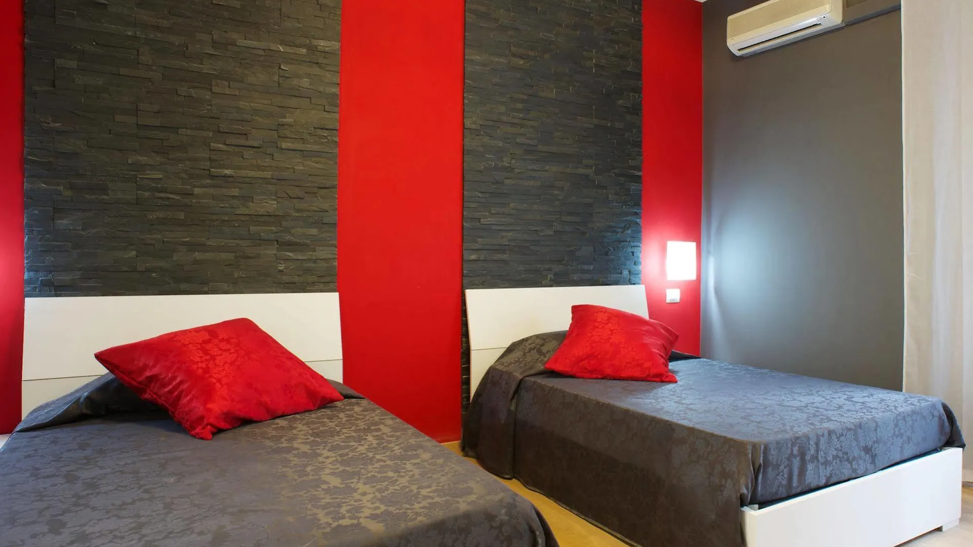 Hotel Affittacamere Myhome La Spezia