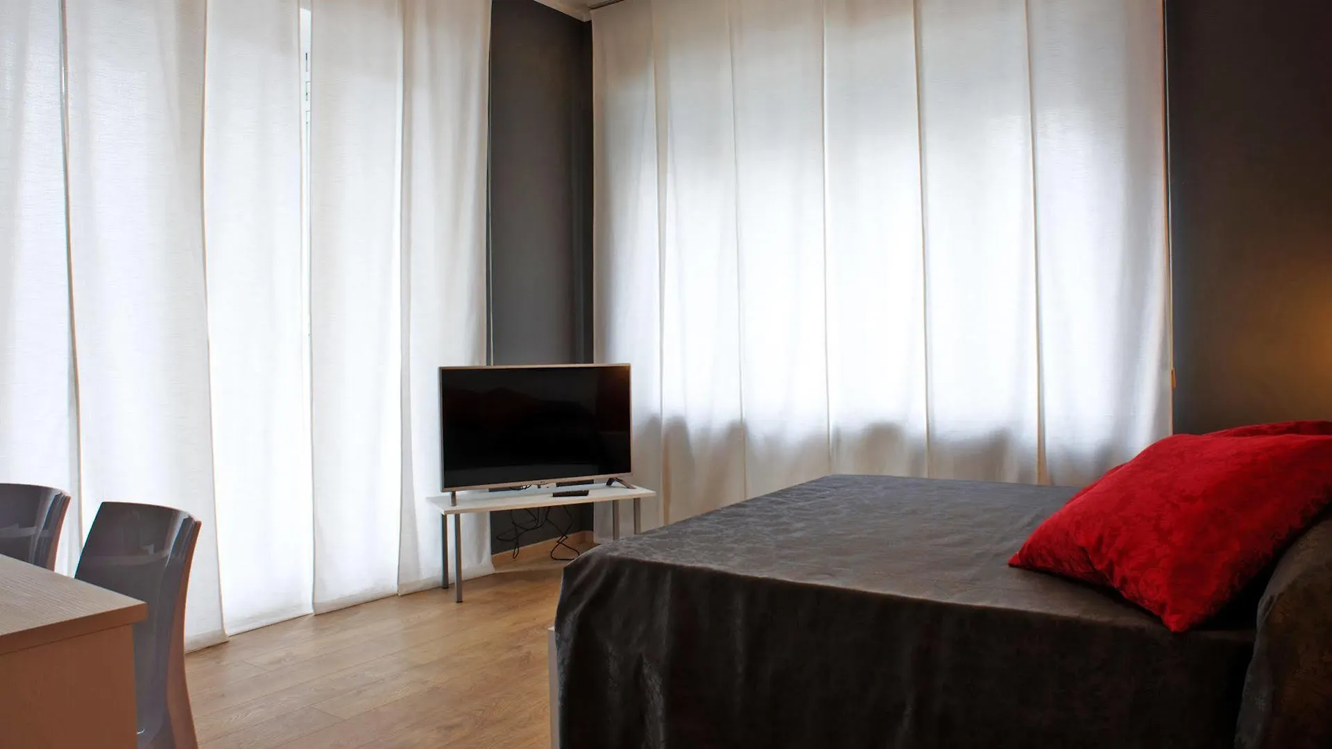 ** Hotel Affittacamere Myhome La Spezia Italy