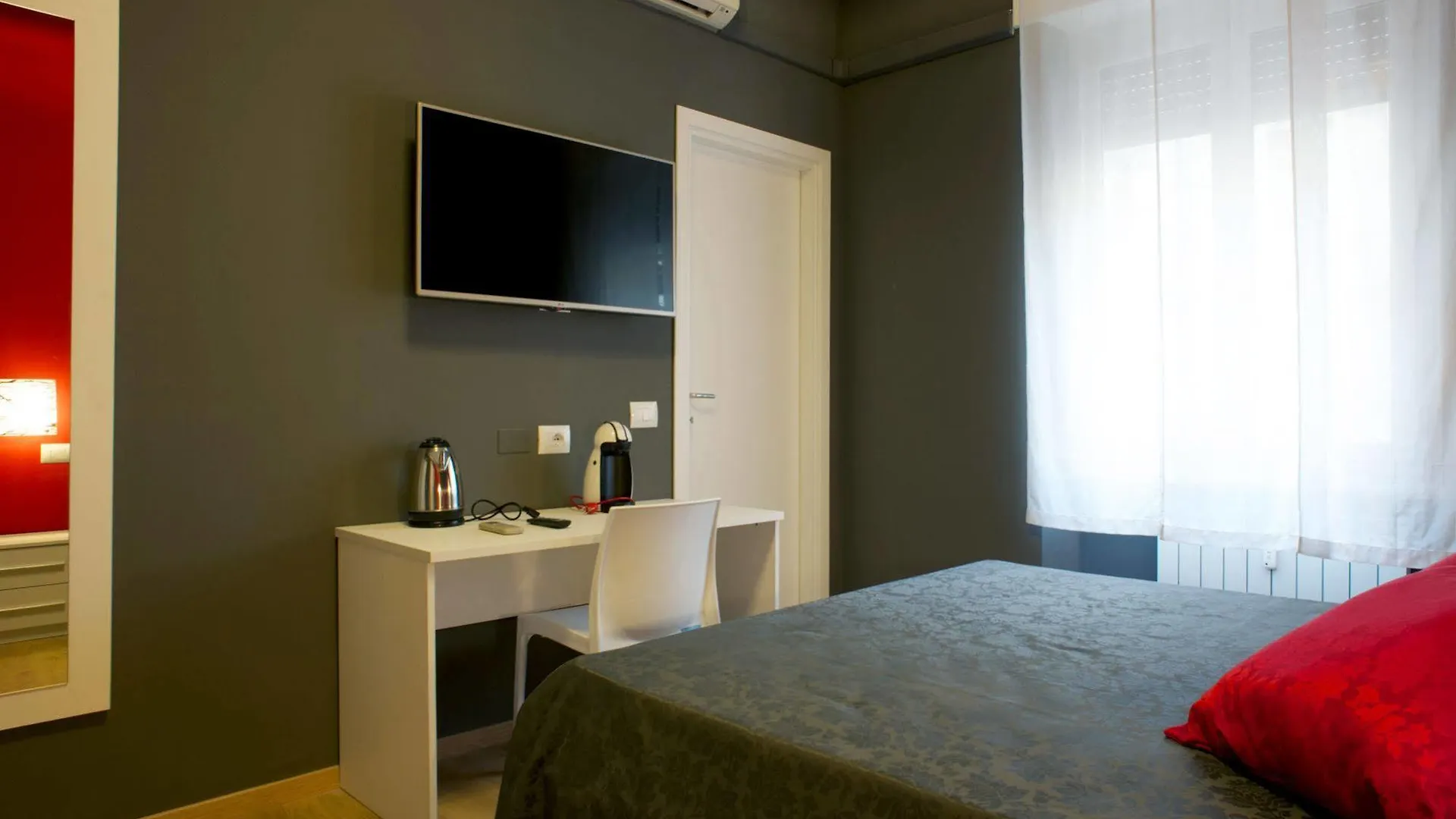 Affittacamere Myhome La Spezia Hotel