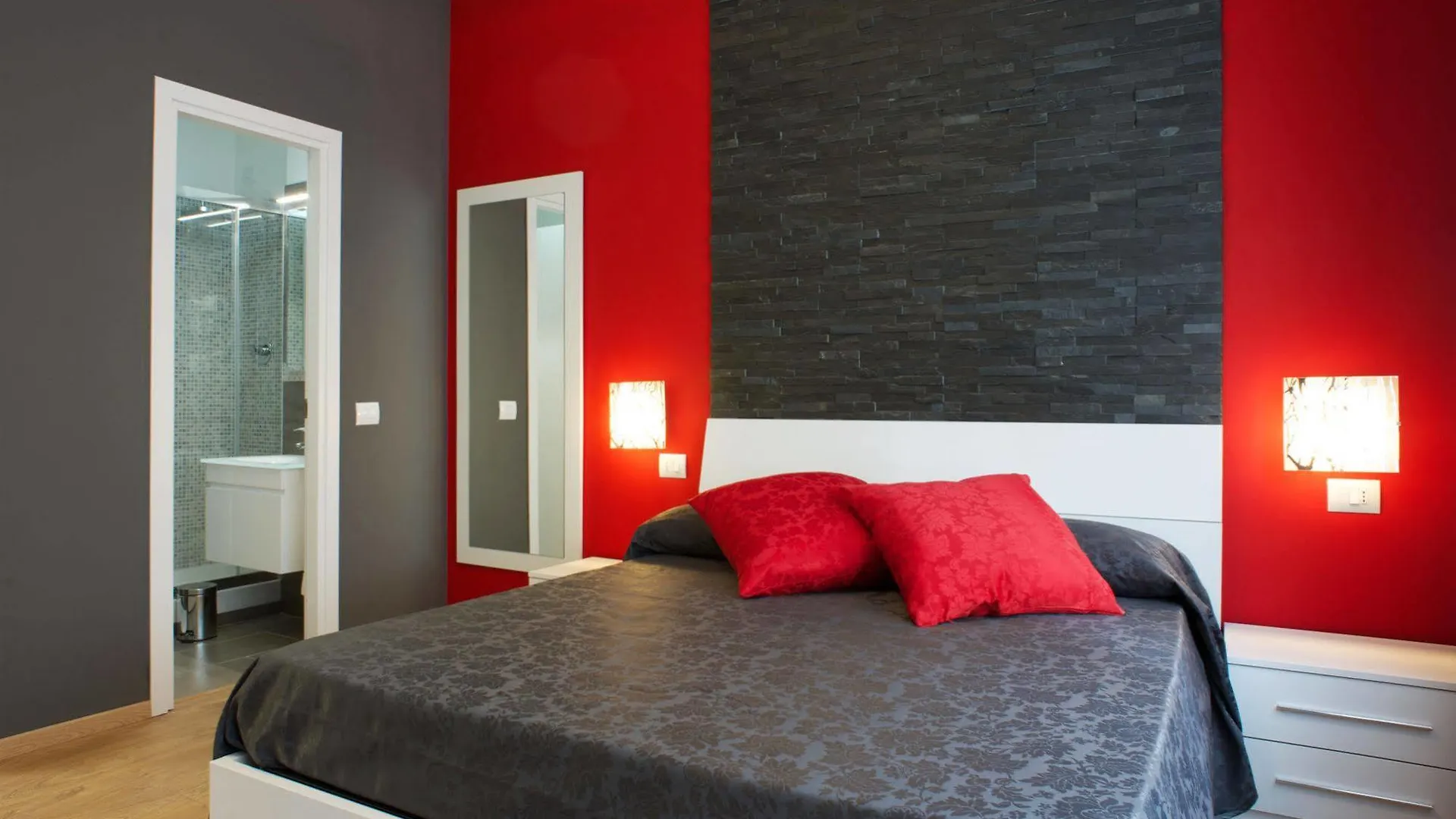 Hotel Affittacamere Myhome La Spezia